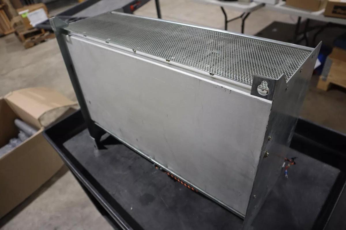 Used Reliance Electric 57C331 16-Slot PLC Rack Automax D-2710 803456-1R STOCK G1