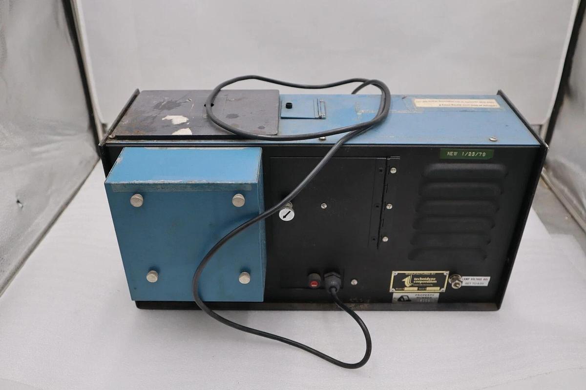 Used TECHNIDYNE CORPORATION 40436 BRIGHTIMETER MODEL S4 6.5V STOCK S-587