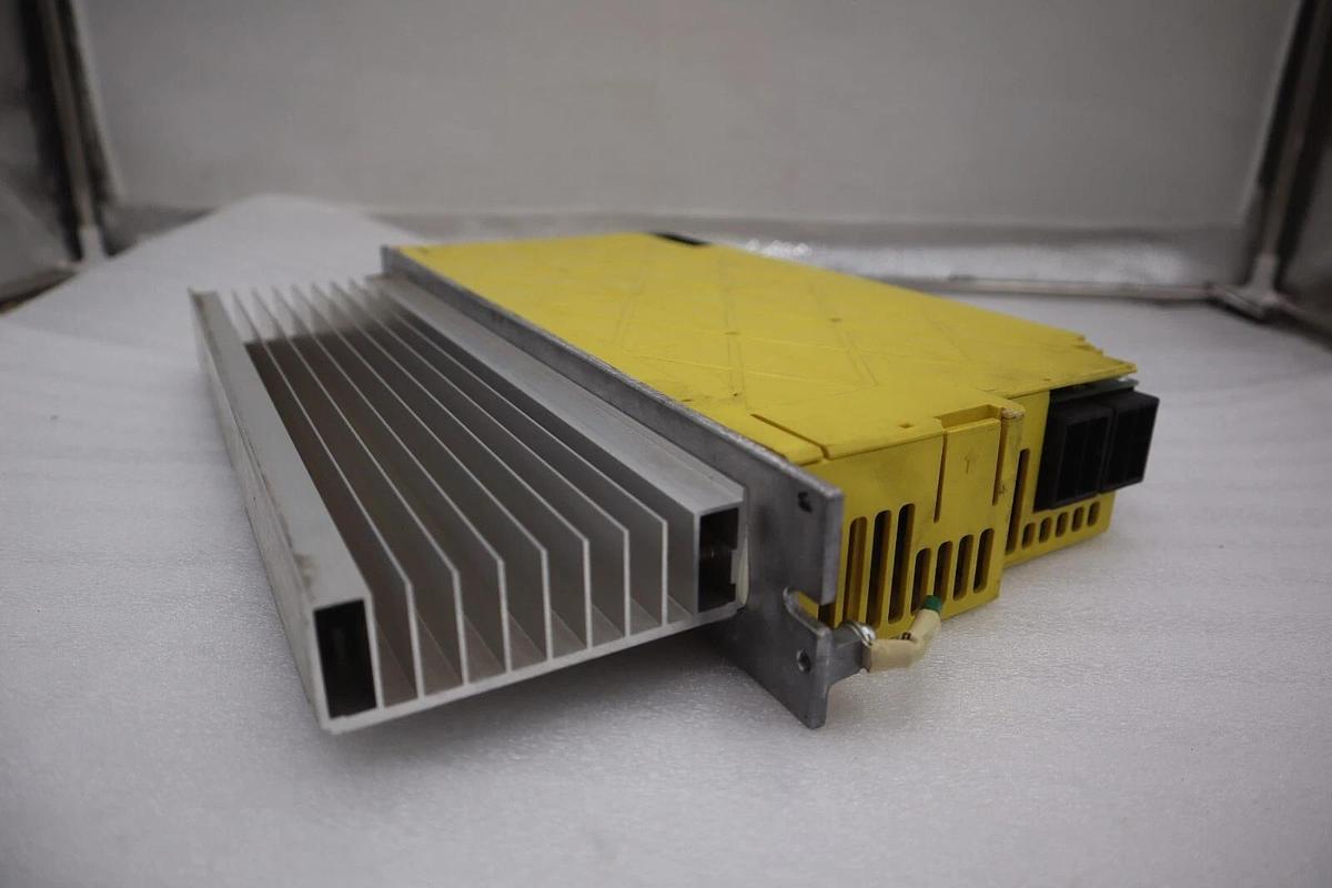 Used FANUC A06B-6124-H205 SERIES B SERVO AMPLIFIER MODULE STOCK 101B