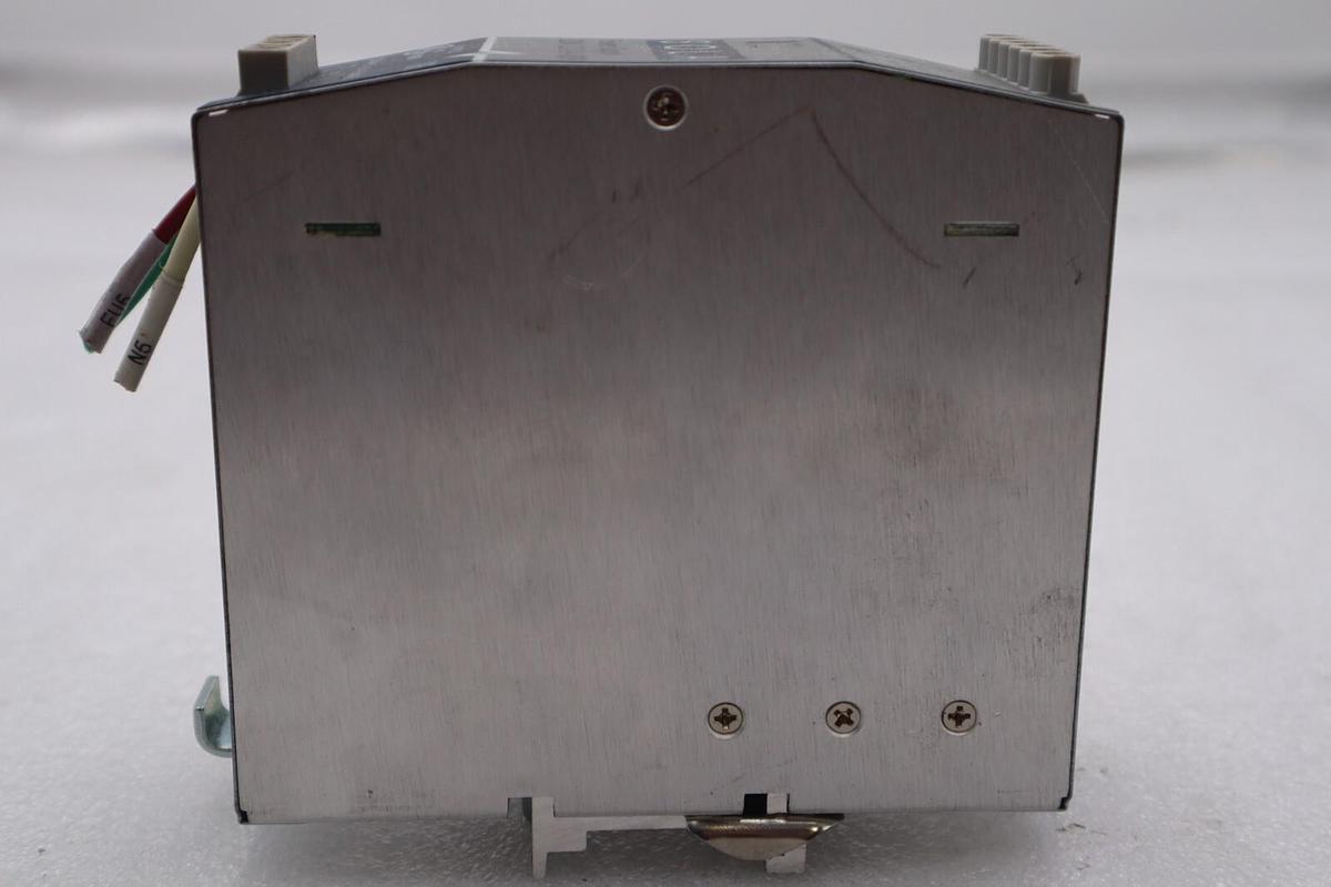 Used EMERSON SOLA SDN 2.5-24-100P POWER SUPPLY 115/230VAC STOCK #K-1889