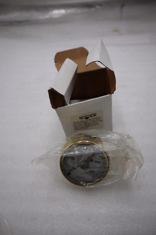 NOSHOK 25-310-1500-PSI-MIP / 253101500PSIMIP - NEW IN BOX STOCK H627A