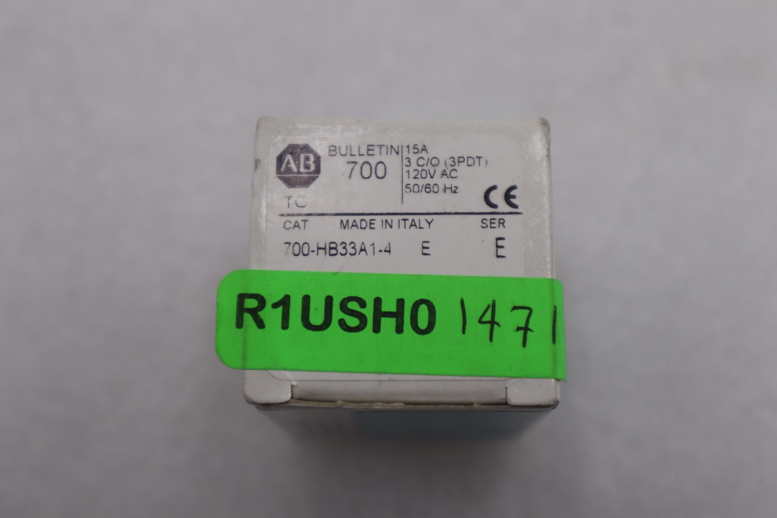Used AB ALLEN BRADLEY 700-HB33A1-4 Series E Relay 120 VAC NEW OPEN BOX STOCK K-3247