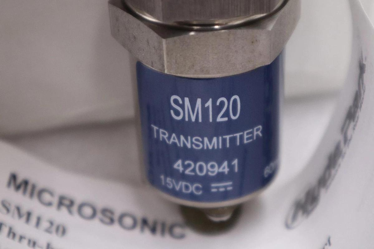 Used SCHNEIDER ELECTRIC SM120 THRU BEAM TRANSMITTER 15 VDC 60 MA MICROSONIC #H693A
