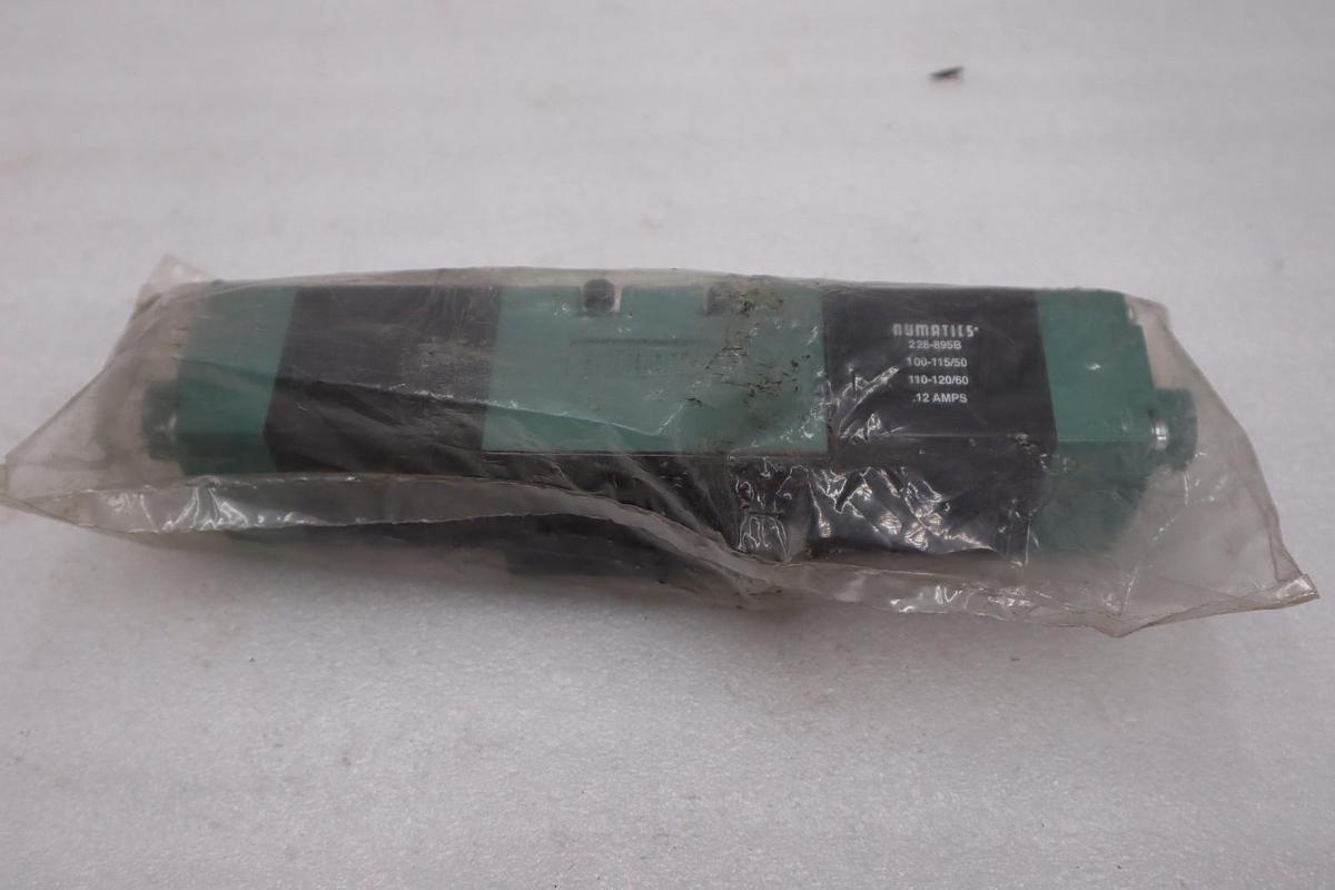 Numatics 152SS600K046T30 Pneumatic Solenoid Valve 150psi - NEW - STOCK GF604A