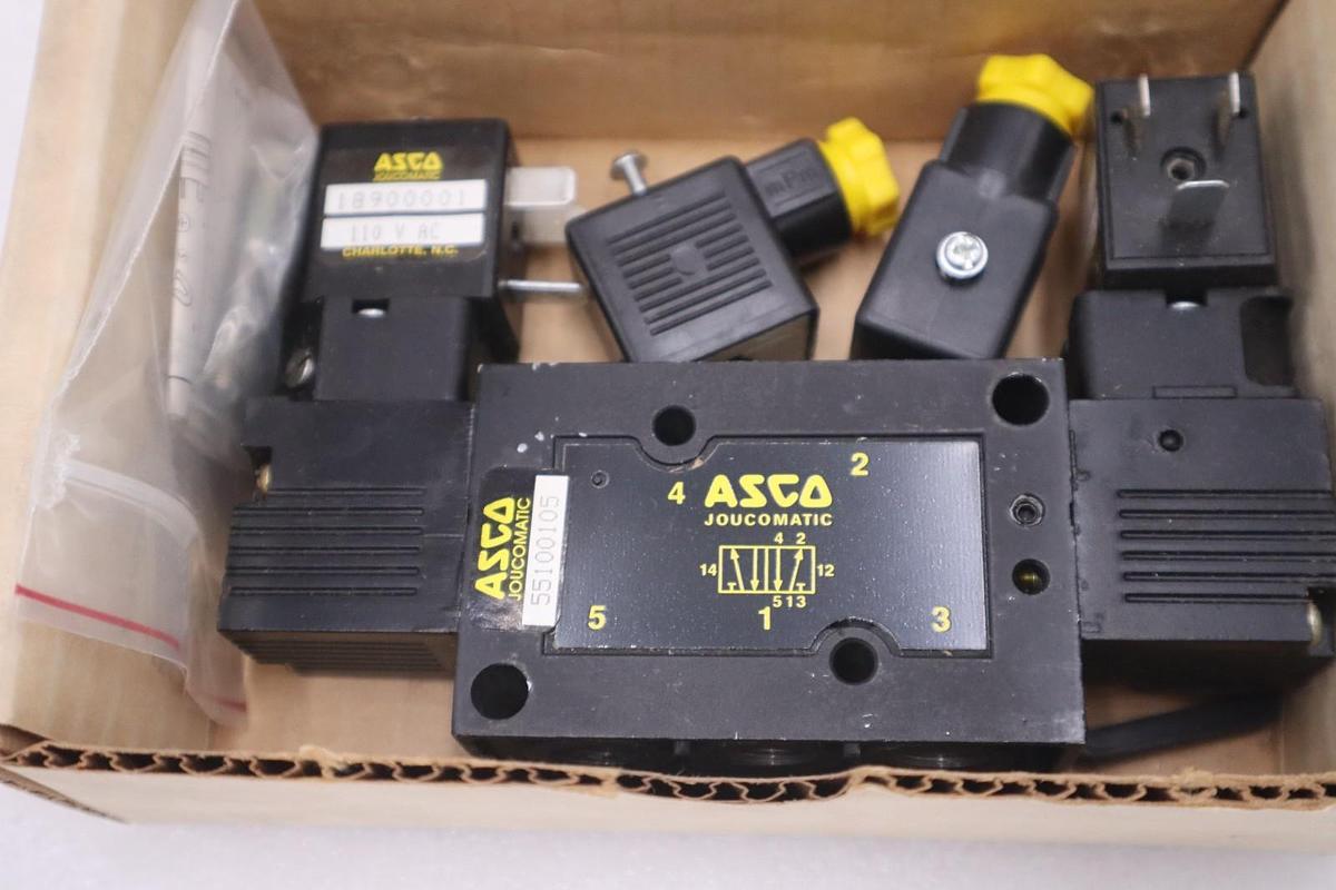 Used ASCO 55100105 / 55100105AC110V/50/60HZ NEW IN BOX STOCK G-126B