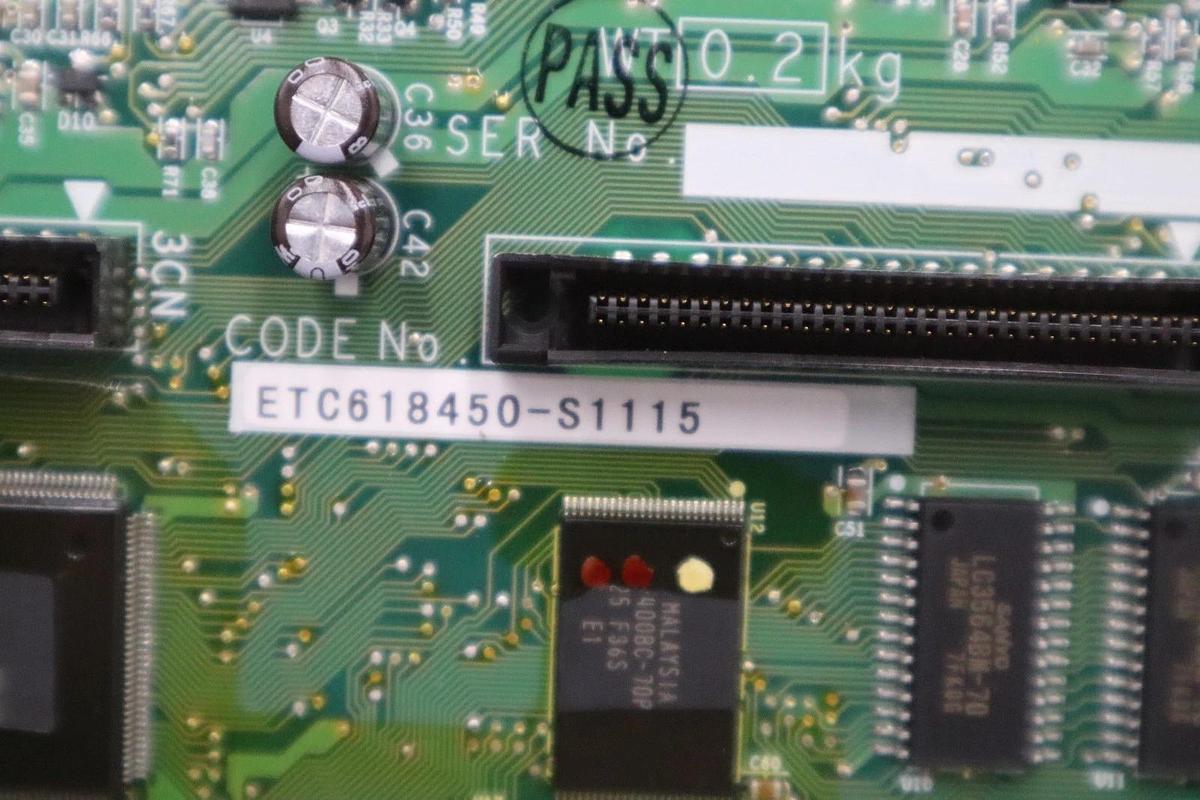 Used YASKAWA ELECTRIC YPHT31359-1B MOTHERBOARD FOR INVERTER - STOCK GF349