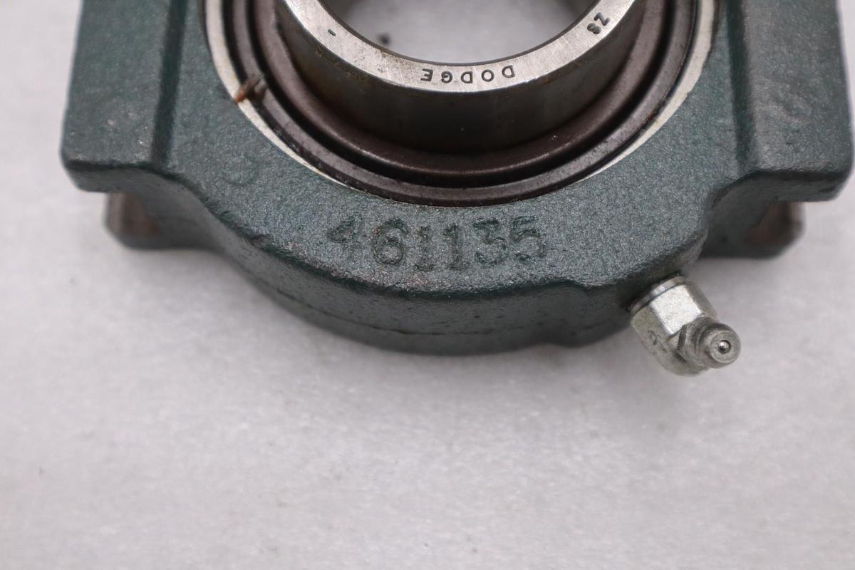 Used NEW OPEN BOX  DODGE SC 1-15/16 BEARING STK CC201