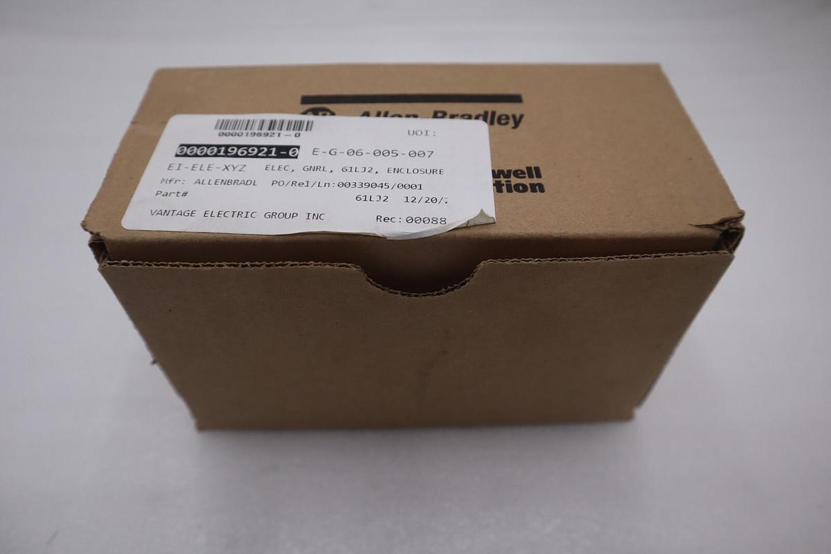 Used NEW Allen Bradley 61LJ2-1000M Photoswitch Dual Prove Liquid Level Control #G535A