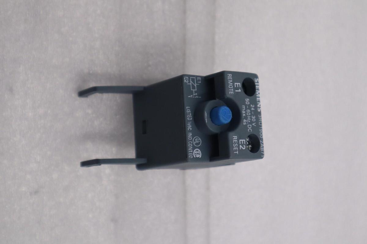 Used NEW OPEN BOX SIEMENS 3RU1900-2AB71 REMOTE RESET MODULE STOCK 5436