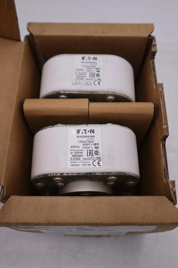Used EATON CORPORATION 170M7062-ABB FUSE 2000AMPS 690 VOLTS 4BN/65 - STOCK GF221