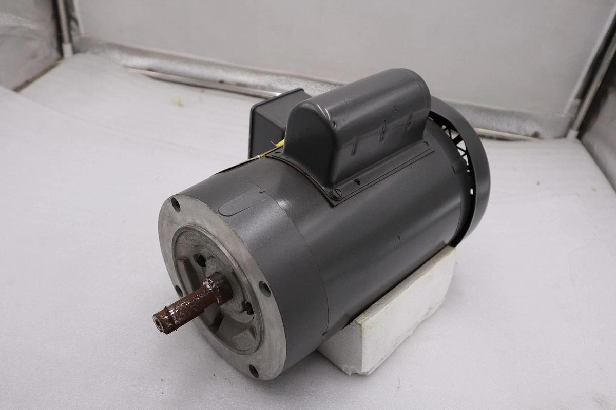 NEW BALDOR VL3505 MOTOR .5HP 115/230V 1140RPM 56C STK M198CC