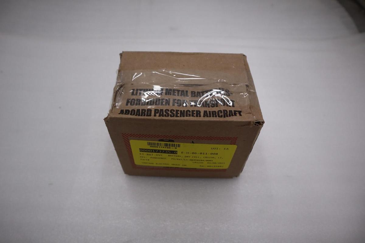 Streamlight 3V CR123A Lithium Batteries (2 Pack) 85175 (BOX OF 12) STOCK G519A