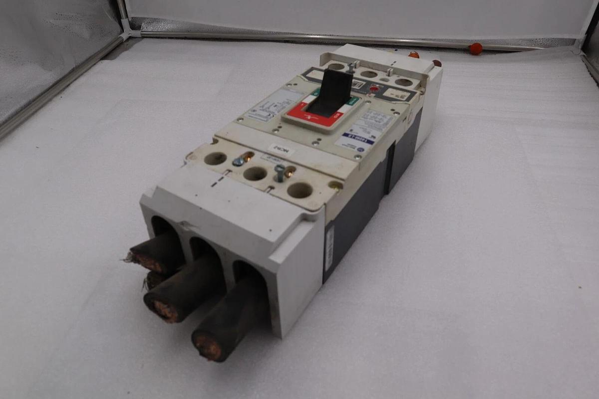 Used ALLEN BRADLEY 140M-L8P-D60 / 140ML8PD60 600A MAX STOCK 2080