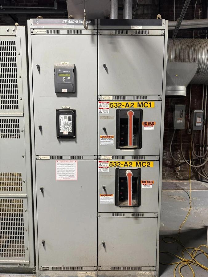 Used Hammond Power 1500 KVA DRY TYPE TRANSFORMER 4160 HV 575Y/332V LV WITH GE-AKD-8