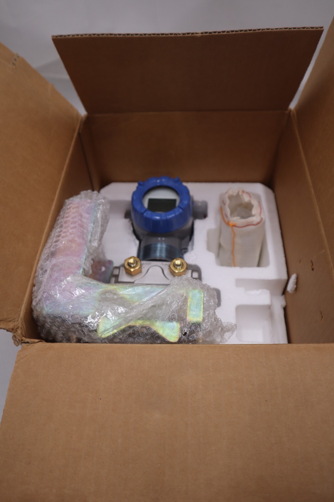 Used HONEYWELL STG870-E1GC1A-1-A-CHE-11S-A-10A0-00-00 TRANSMITTER STOCK #G-447