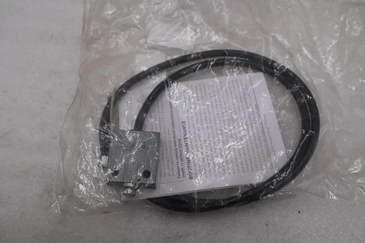 Used HONEYWELL 14CE101-1 LIMIT SWITCH STOCK #B-3064