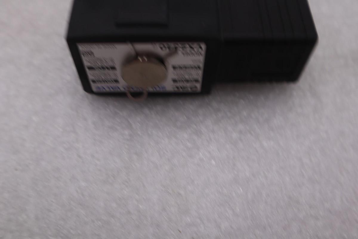Used NEW SMC GENUINE PART VX2340G-02N-9D AC24V (38 AVAILABLE) STOCK 1775-A