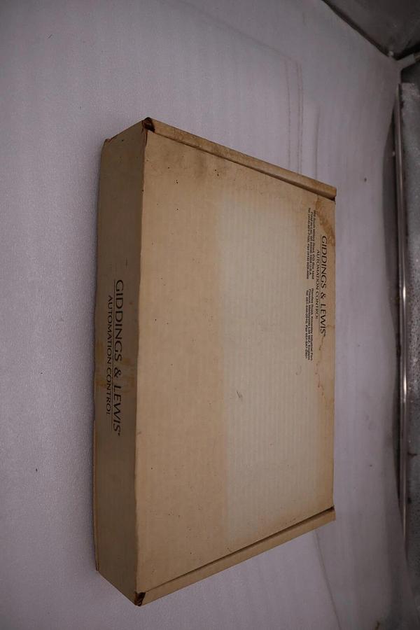 Used NEW Giddings & Lewis 502-03677-22R3 PiC900 Stepper Module STOCK 3799A