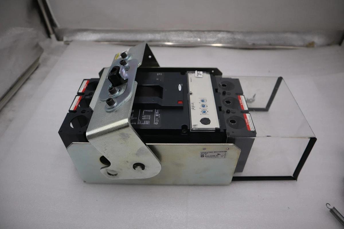 Used SQUARE D POWERPACT LJL36400U31XLY CIRCUIT BREAKER 400AMP STOCK H1720