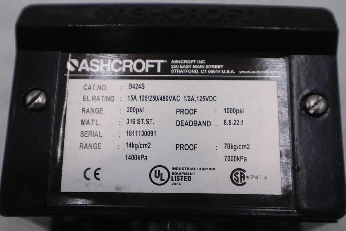 Used NEW OPEN BOX B424S ASHCROFT PRESSURE SWITCH STK 5539CC