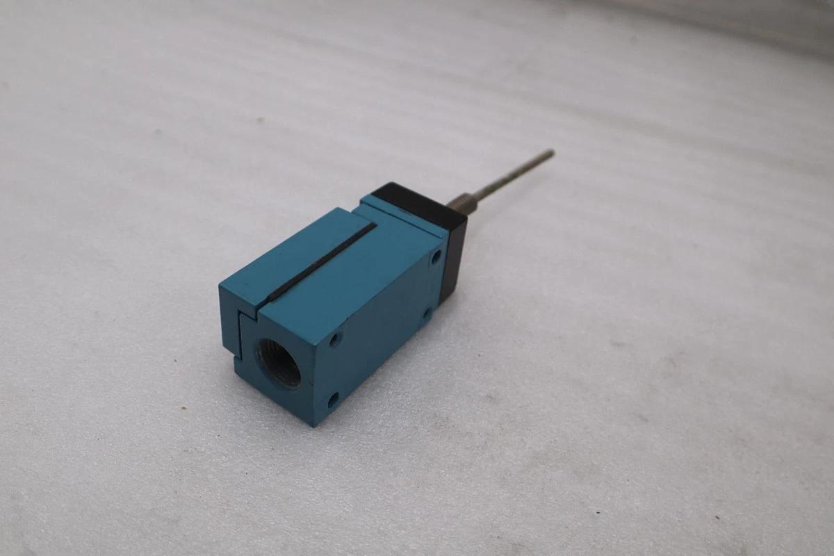 HONEYWELL LSYJC1A-7A MICROSWITCH MICRO LIMIT SWITCH STOCK #GF-708A