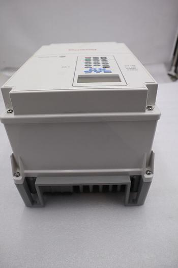 ALLEN BRADLEY 20AD034C3AYNANC0 POWERFLEX 70 25 HP 480 V (NEW) STOCK 2104-A