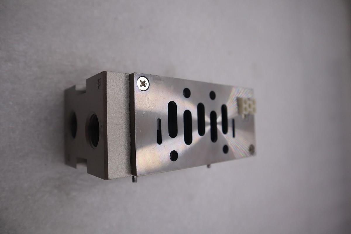 Used SMC MBS8080-04-1 EIGHT AVAILABLE STOCK S-371