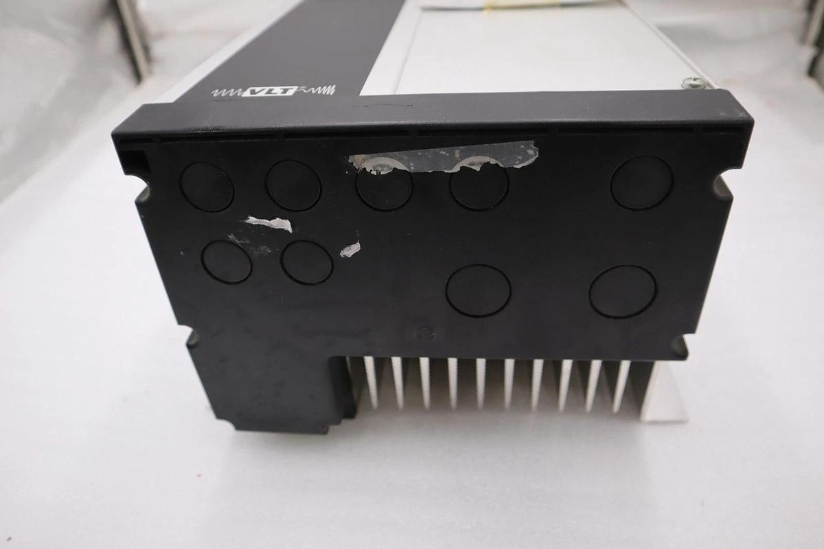 Used NEW DANFOSS VLT5006 PT5C54STR3DLF00A00C0 175Z0293 VARIABLE SPEED DRIVE #H1106
