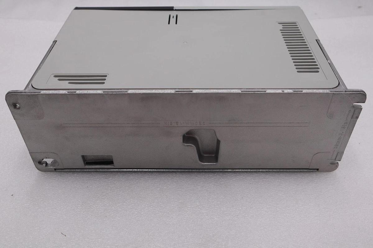 Used NEW ALLEN BRADLEY POWERFLEX 700 20BD5P0A0AYNAND0 480V 3 HP  #1858A