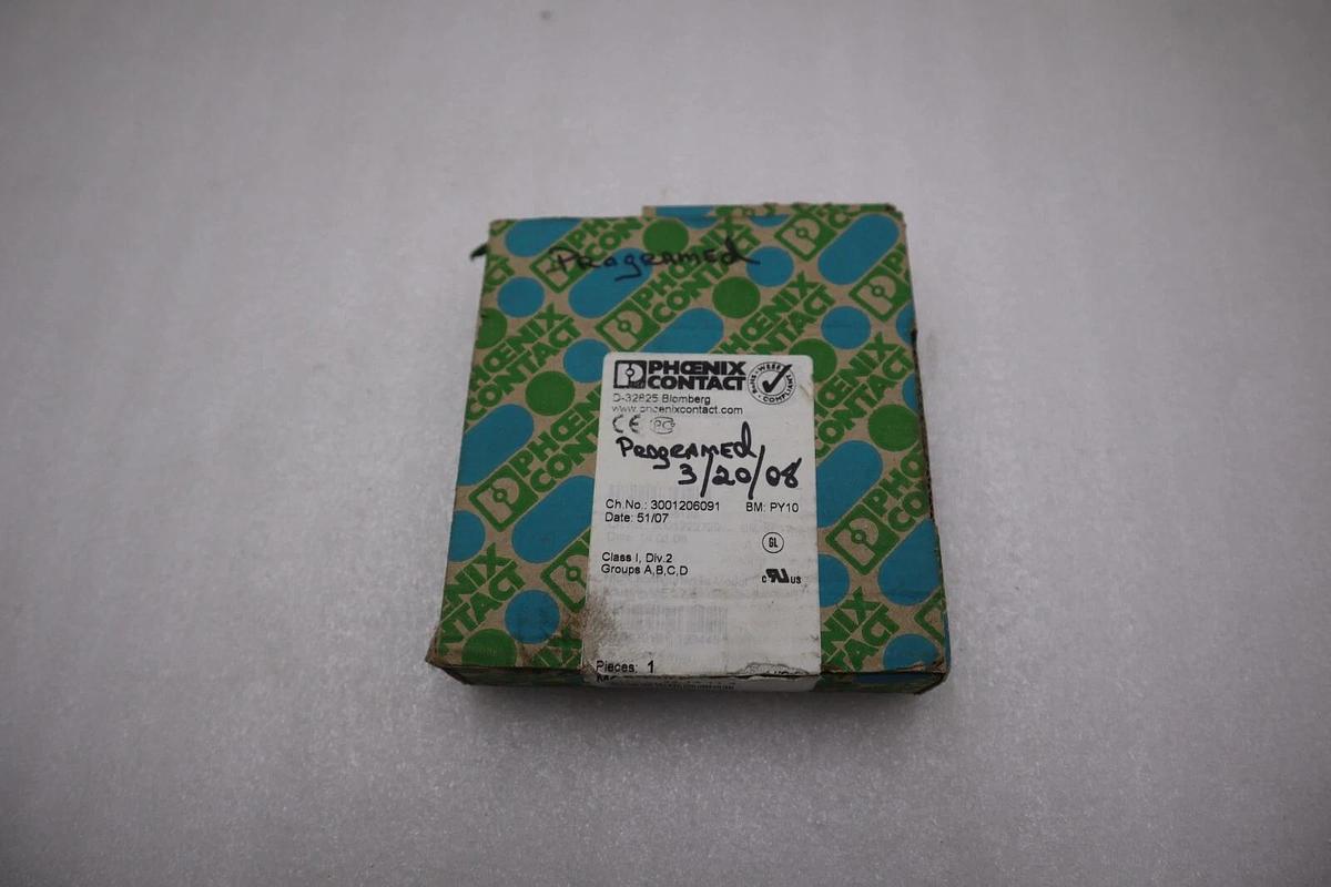 Used NEW IN BOX PHOENIX CONTACT MCR-T-UI-E TRANSDUCER MODULE STOCK H277A