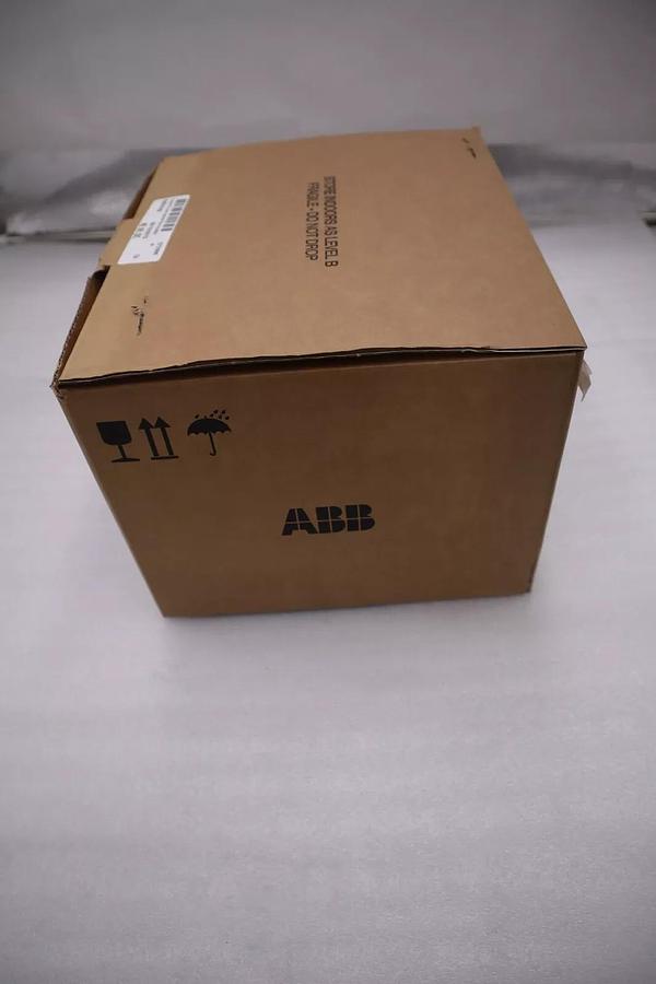 Used NIB ABB 2600T 266HDHP2MA1E6L5M5N2 TRANSMITTER STOCK G78