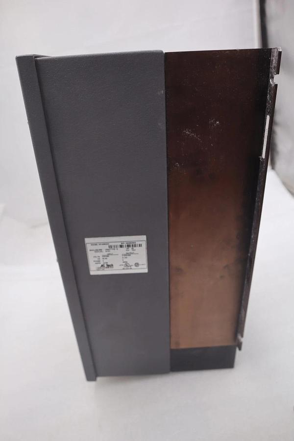 Used LENZE AC TECH M14250DK VFD DRIVE 400/460V 25 HP STOCK 2268-A