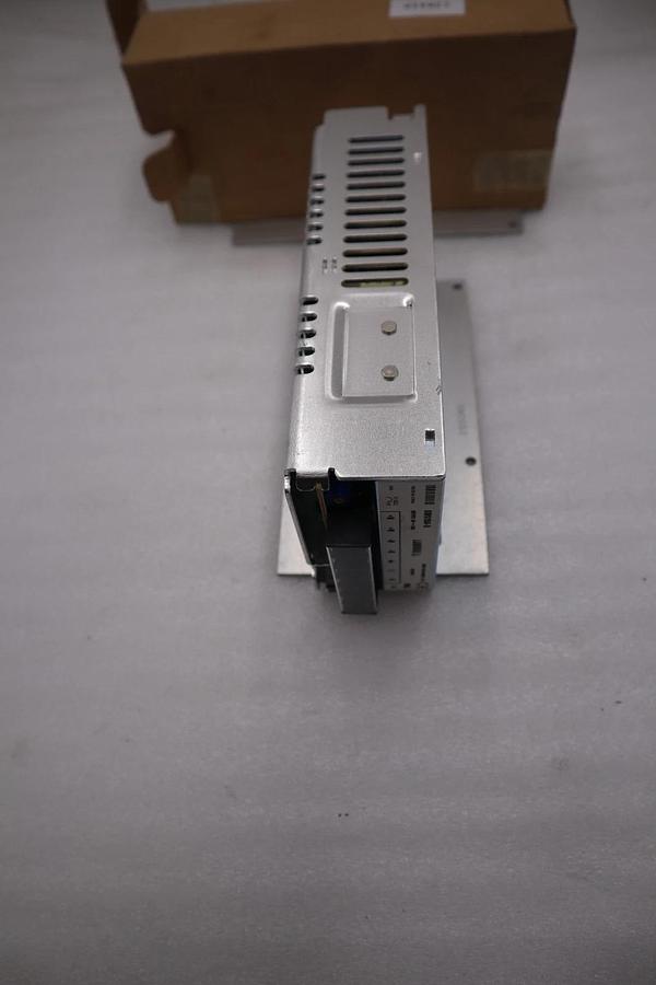 Used NEW LAMBDA SWS150-5 POWER SUPPLY 100-240VAC 2.1A INPUT 5VDC 30AMP STOCK H1260