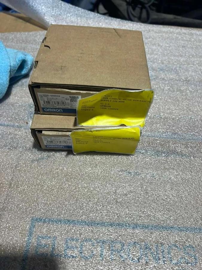 Used NEW Omron S8VK-G06024 Power Supply STOCK L781CC