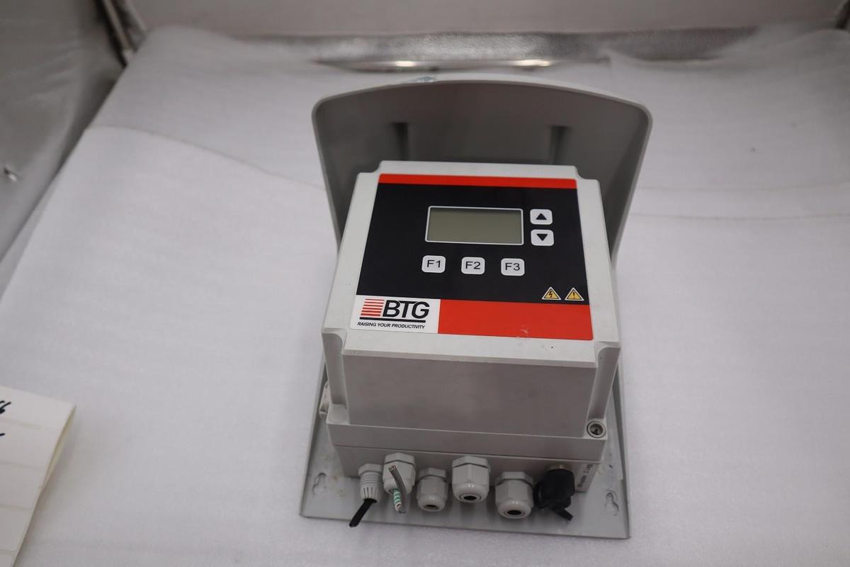 Used BTG CPM-1300 HX/Q0/C1/S/10 COMMUNICATION CONSISTENCY TRANSMITTER DISPLAY SGF-254