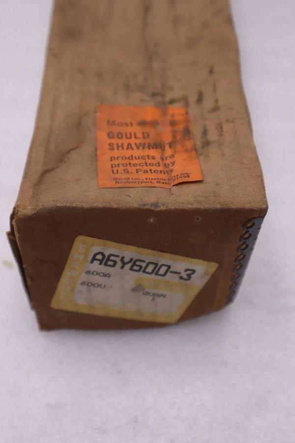 Used SHAWMUT A6Y600-3 FUSE (AS PICTURED) - NEW IN BOX - STOCK 5817A