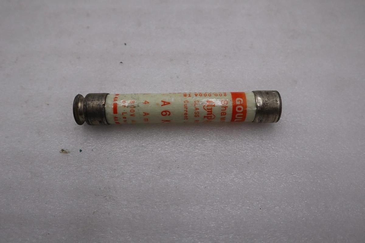LOT OF 8 - Gould Shawmut A6K4R Fuse - STOCK H589A