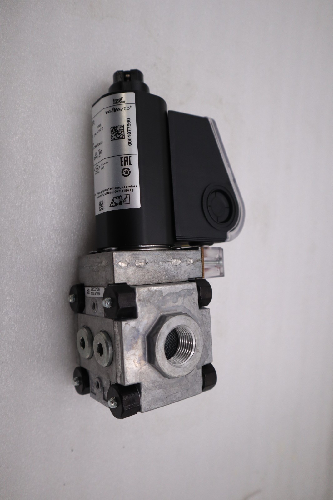 Kromschroder VAS115R/NQSR  GAS SOLENOID VALVE 88000100 NEW NO BOX STOCK H1114