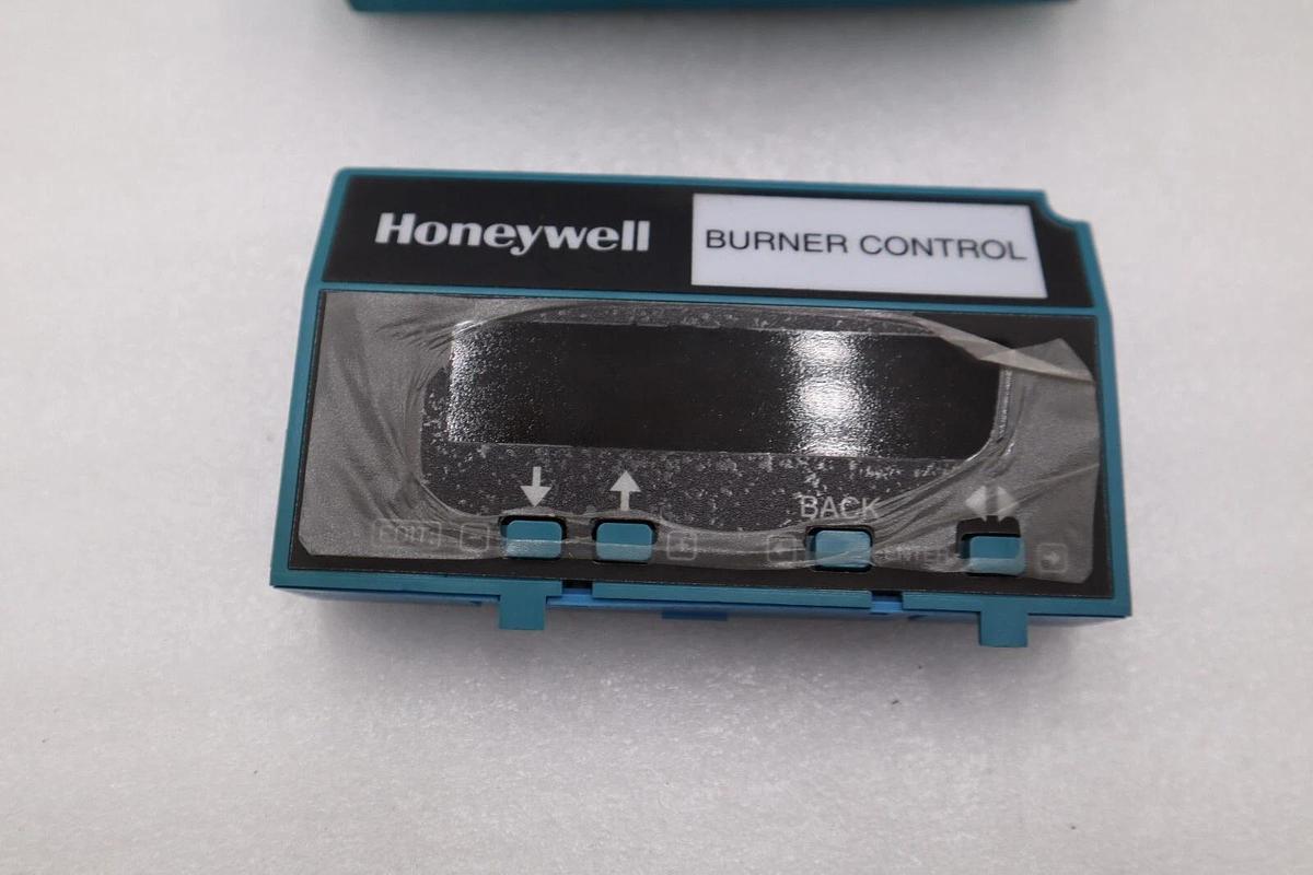 NEW OPEN BOX Honeywell S7800A1001 Burner Control Display Module STOCK H443A