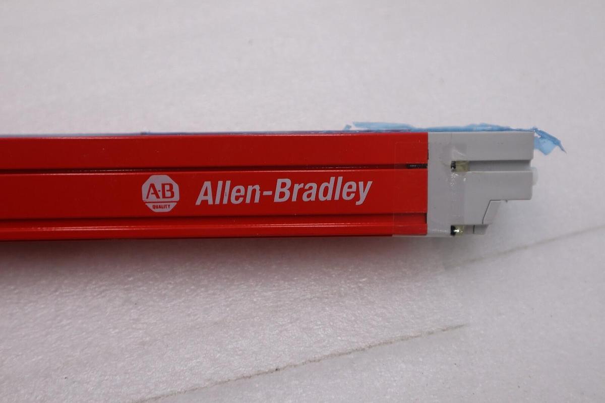 Used Allen Bradley 450L-E4HL0600YD Ser. A Enhanced Safety Light Curtain Transceiver