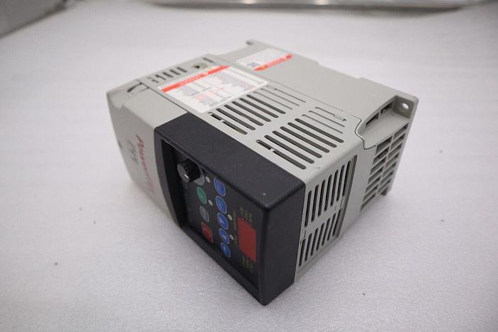 Used ALLEN BRADLEY 22A-D4P0N104 POWERFLEX 4 1.5kW/2.0HP SER A STOCK 5759