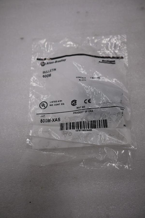 Used LOT OF 2 - ALLEN BRADLEY 800M-XAS SER.B CONTACT BLOCK STOCK H1101A
