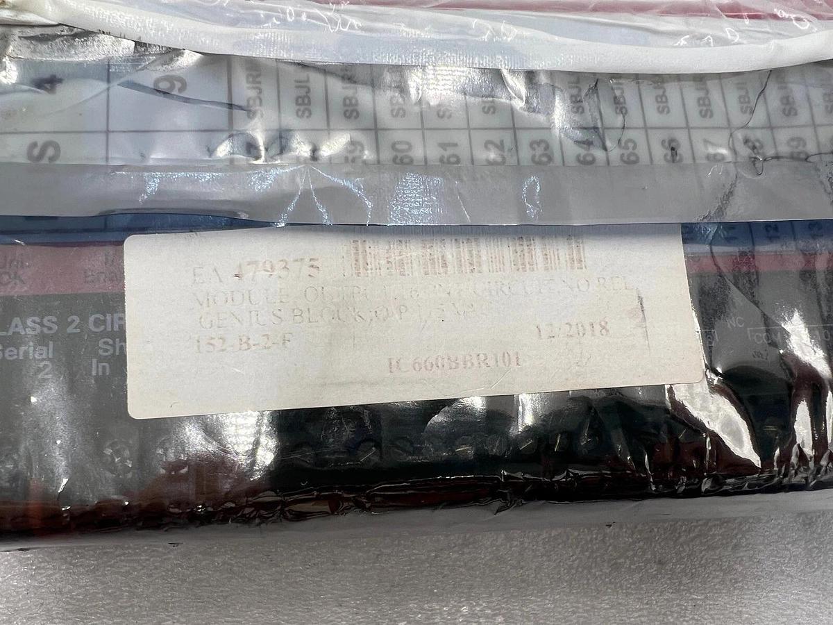 Used GE FANUC IC660TBR101L TERM ASM NO RELAY BLOCK STOCK 3341