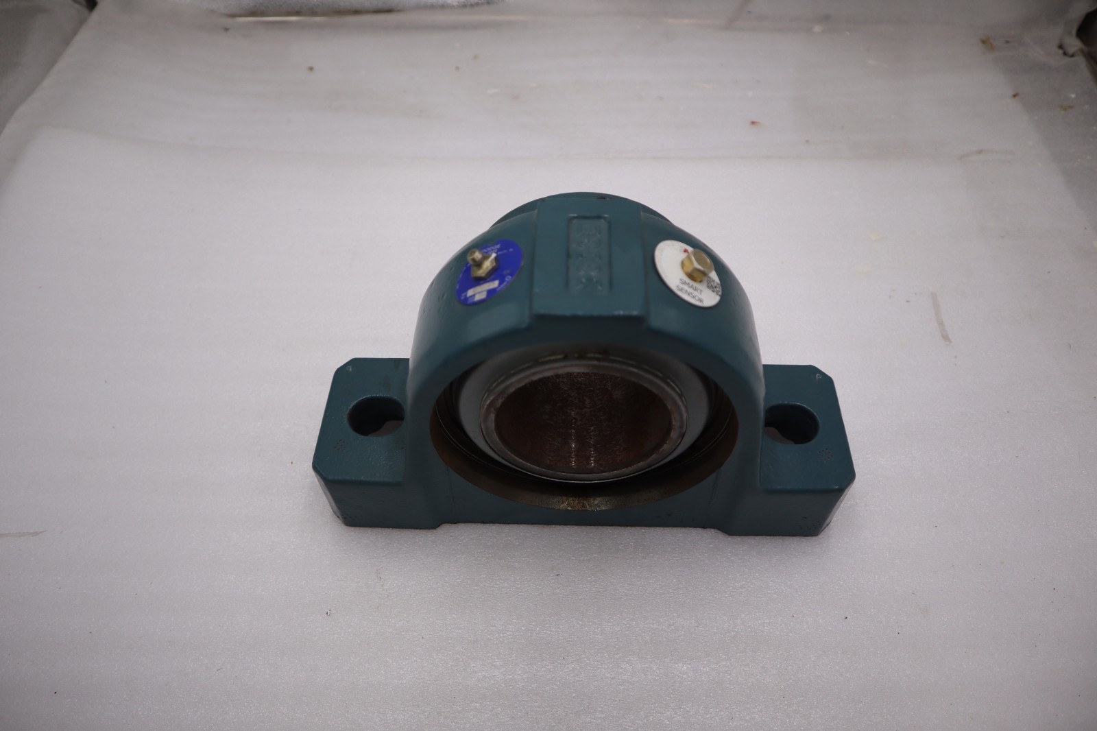 Used NEW Dodge 070285/ P2B-S2-215R Pillow Bearing - 2-15/16 STOCK H1110