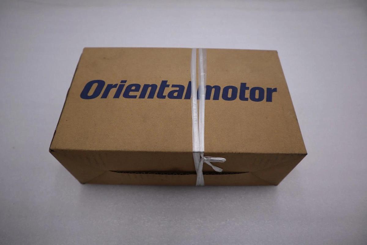 NEW IN BOX Oriental Motor 2IK6GN-AWTU Induction Motor STOCK H403