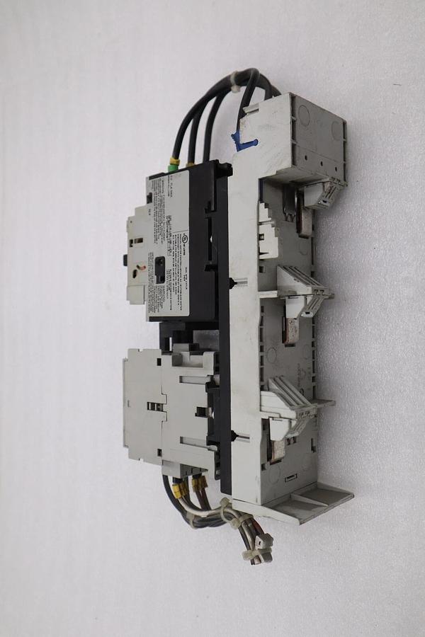 Used ALLEN BRADLEY 140M-D8N-B40 CIRCUIT BREAKER WITH 100-C12*01 CONTACTOR STOCK 4826A