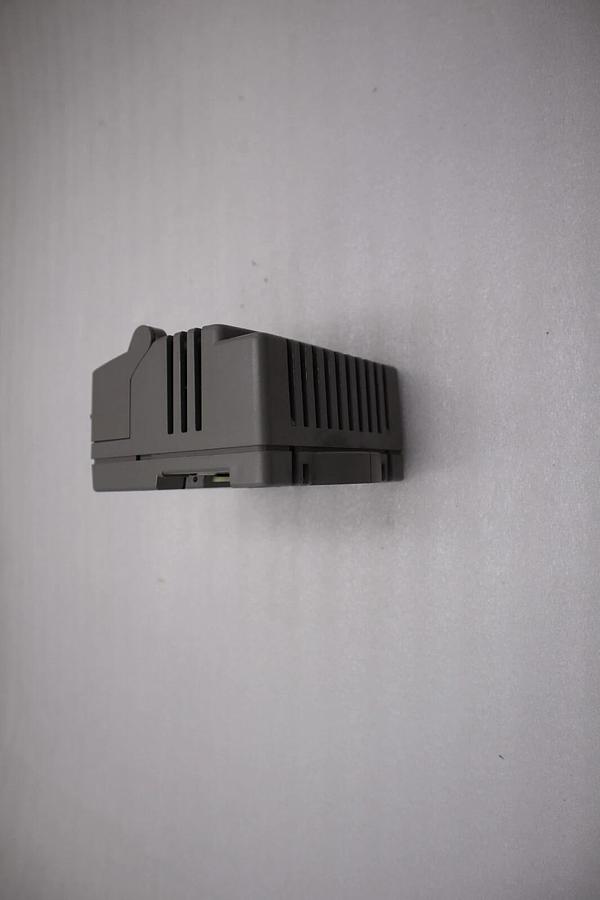 Used Giddings & Lewis M.1300.7372 R1 Input Module 24VDC SINK/SOURCE STOCK 5171A