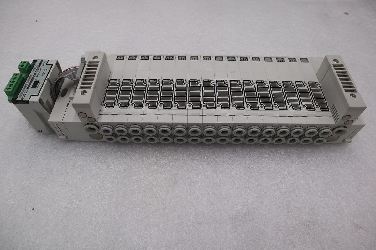 Used SMC SS5X5-45S1QD-16BS-C8 (NEW NO BOX) W/ DEVICENET SMC SS5V3 STOCK S-361