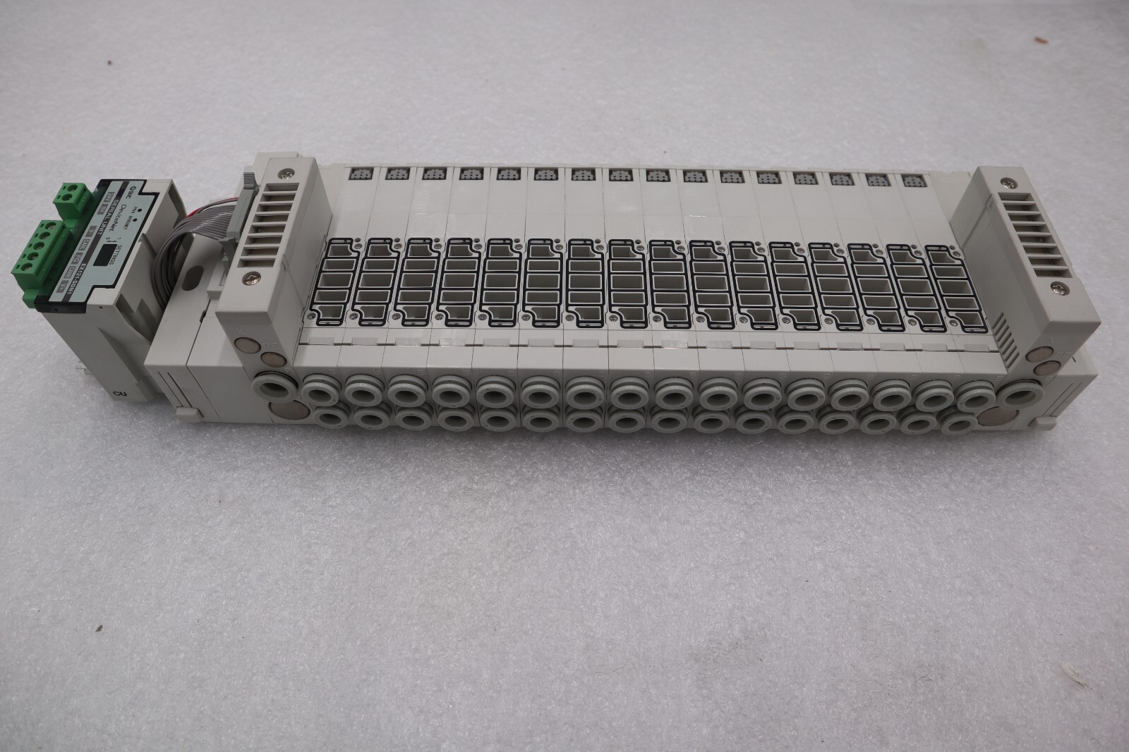 Used SMC SS5X5-45S1QD-16BS-C8 (NEW NO BOX) W/ DEVICENET SMC SS5V3 STOCK S-361
