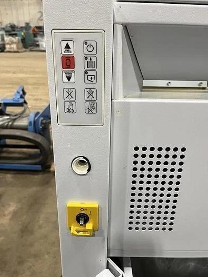 Used DESTROYIT 4605 SHREDDER P3 SECURITY LEVEL